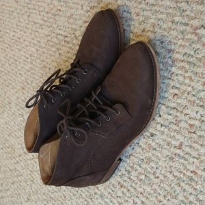 BDG lace-up booties